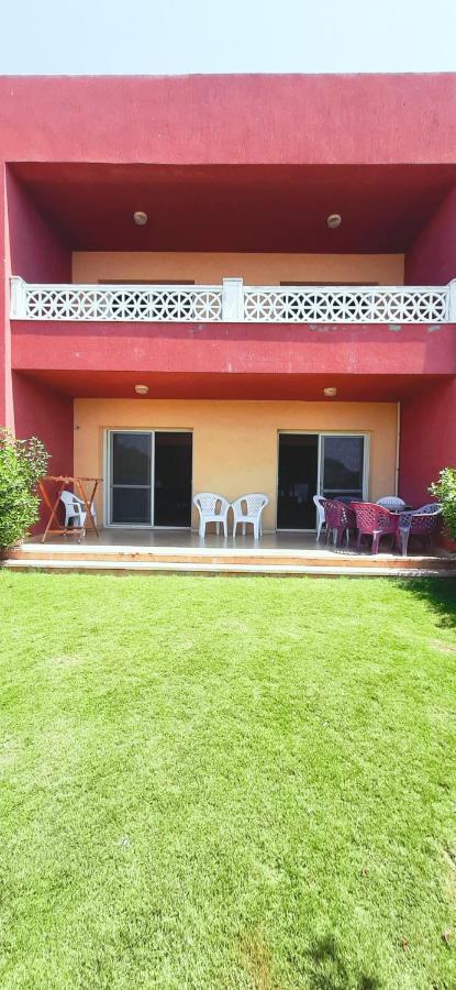 Villa Rosana Resort الساحل الشمالى Dawwar al Hajj Ahmad Exterior photo